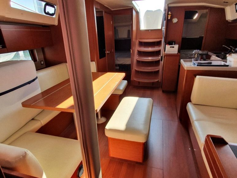 BENETEAU OCEANIS 46.1 FIRST LINE, Pornichet Yachting