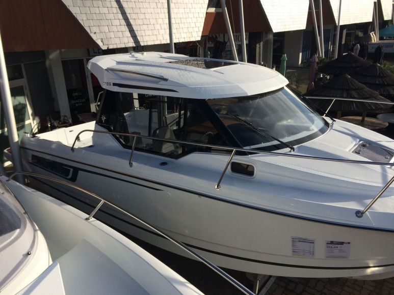 JEANNEAU MERRY FISHER 795, Pornichet Yachting